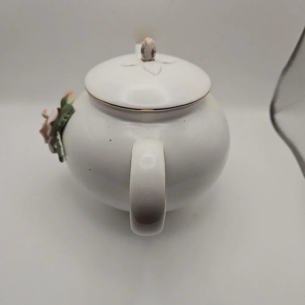 Teleflora Vintage Porcelain Teapot 3D Pink Roses Gold Trim 6.5
